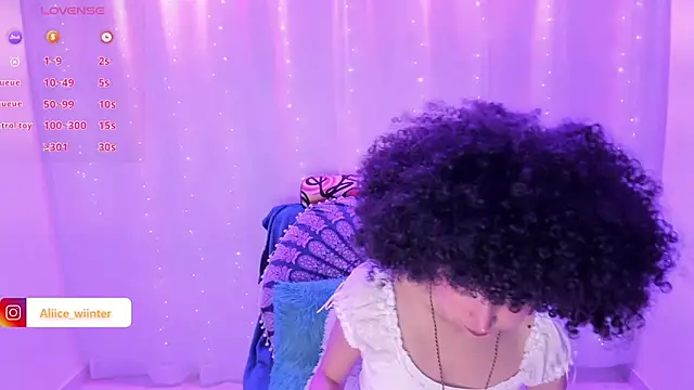 Alice winter  online show from 01-16-25, 08:46