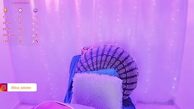 Alice winter  online show from 03-18-25, 07:20