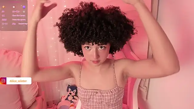 Snapshot of Alice_winter_ chatting on 12-04-25, 06:16 Alice winter online show from 12-04-25, 06:16