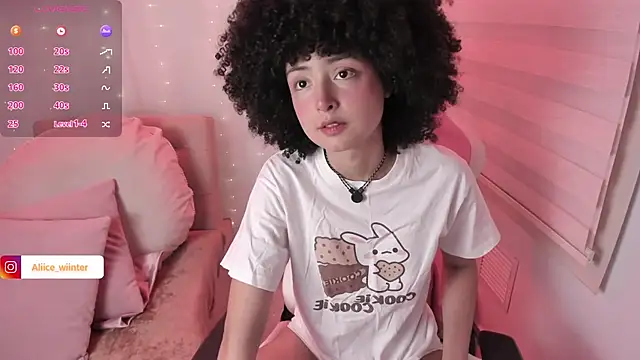 Alice winter  online show from 03-19-26, 06:12