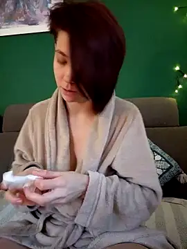 Snapshot of Loona-Lexxington chatting on 02-01-25, 07:57 Loona-Lexxington online show from 02-01-25, 07:57