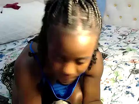 CherryColla online show from 04-24-26, 05:21