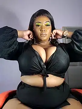 Snapshot of SexyRider8 chatting on 02-23-25, 04:35 SexyRider8 online show from 02-23-25, 04:35