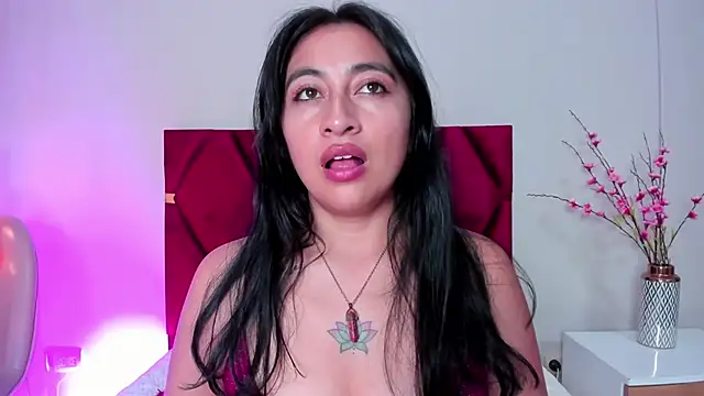 LisaHadwin online show from 12-27-24, 06:20