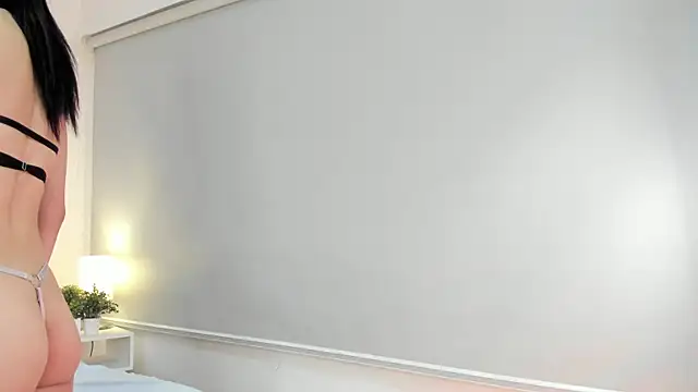 isa molly online show from 12-17-24, 12:45