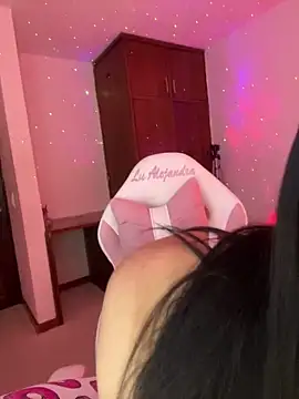 Snapshot of alee_lenoxx chatting on 03-01-25, 07:41 alee lenoxx online show from 03-01-25, 07:41