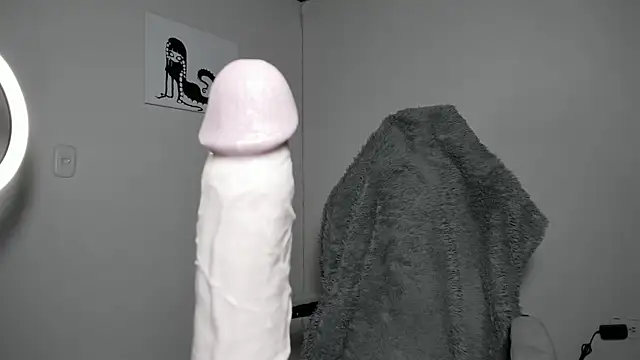 Snapshot of satanbabee chatting on 01-18-25, 01:08 satanbabee online show from 01-18-25, 01:08