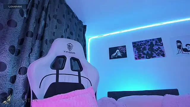 Snapshot of satanbabee chatting on 12-04-25, 11:02 satanbabee online show from 12-04-25, 11:02