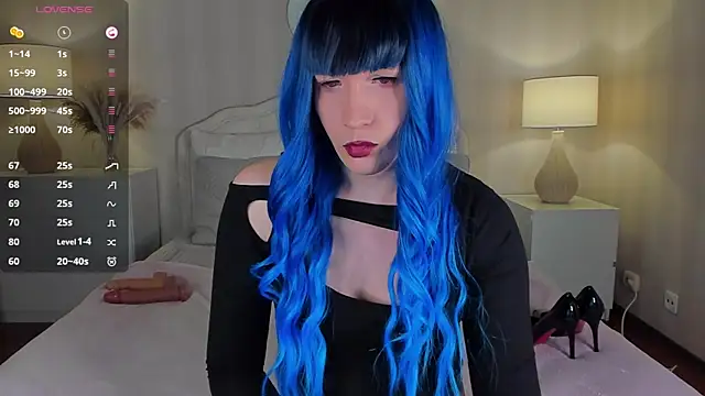 Snapshot of valeriasecret chatting on 03-23-25, 05:32 valeriasecret online show from 03-23-25, 05:32