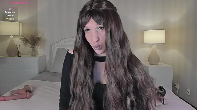 Snapshot of valeriasecret chatting on 10-29-25, 05:20 valeriasecret online show from 10-29-25, 05:20