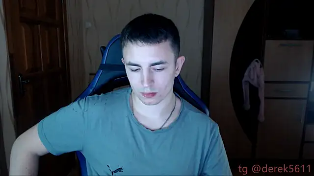 Snapshot of bigmark033 chatting on 11-06-25, 01:23 bigmark033 online show from 11-06-25, 01:23