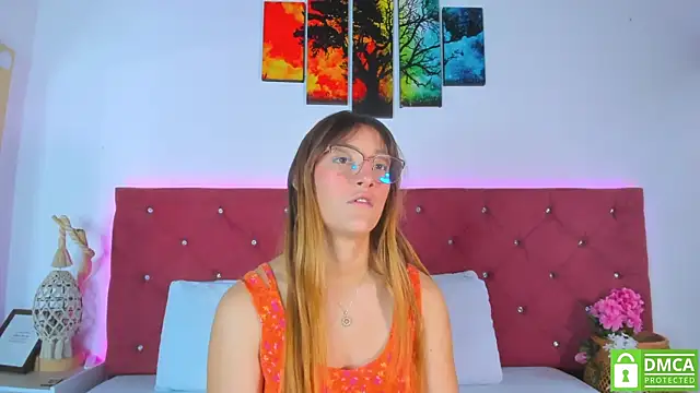 Snapshot of Ruth_harvey_ chatting on 09-13-25, 12:49 Ruth harvey online show from 09-13-25, 12:49