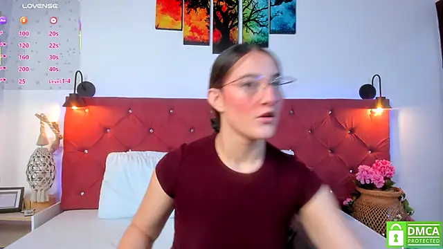 Snapshot of Ruth_harvey_ chatting on 11-12-25, 01:33 Ruth harvey online show from 11-12-25, 01:33