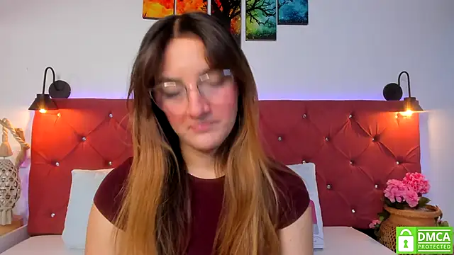 Snapshot of Ruth_harvey_ chatting on 11-13-25, 01:21 Ruth harvey online show from 11-13-25, 01:21