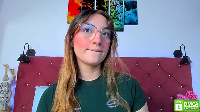 Snapshot of Ruth_harvey_ chatting on 11-14-25, 01:54 Ruth harvey online show from 11-14-25, 01:54