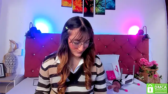 Snapshot of Ruth_harvey_ chatting on 12-03-25, 02:48 Ruth harvey online show from 12-03-25, 02:48