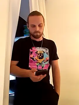 VitaminmanFL online show from 01-01-25, 02:30