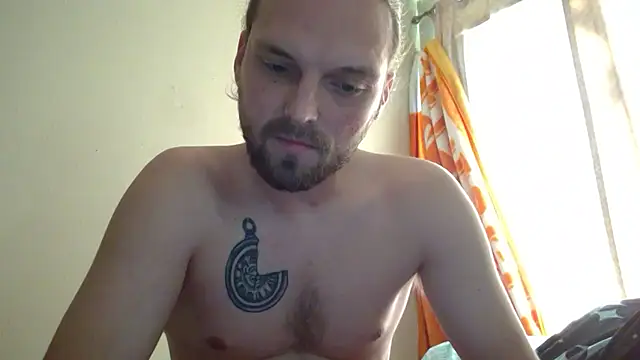 VitaminmanFL online show from 01-04-25, 01:10