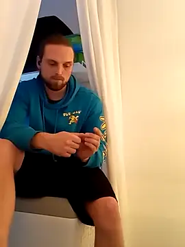 VitaminmanFL online show from 02-02-25, 08:08