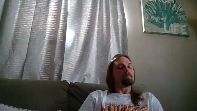 VitaminmanFL online show from 11-11-25, 03:01