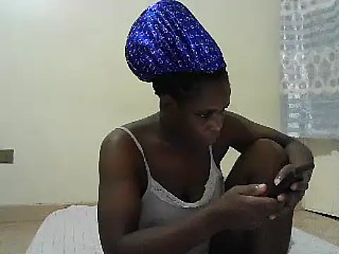 princess-cutie12 online show from 03-08-25, 06:37