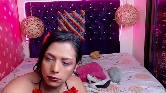 EmilyTsSweet online show from 02-18-25, 05:42