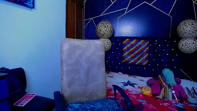 EmilyTsSweet online show from 03-05-25, 10:10