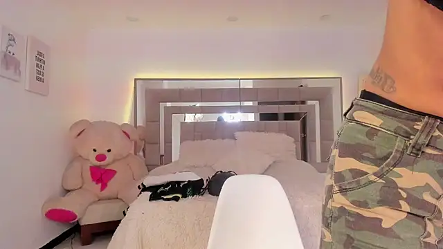 Nicolle foxy online show from 12-17-24, 03:06