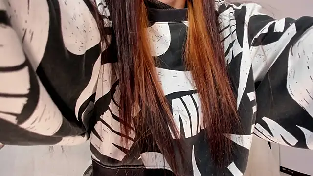 Nicolle foxy online show from 10-17-25, 01:14