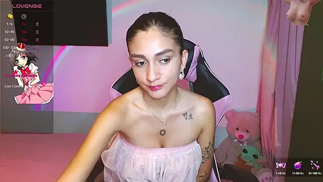 Snapshot of Mei_Kelly chatting on 02-04-25, 11:38 Mei Kelly online show from 02-04-25, 11:38