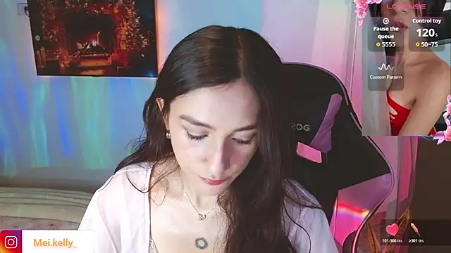 Snapshot of Mei_Kelly chatting on 12-02-25, 12:05 Mei Kelly online show from 12-02-25, 12:05