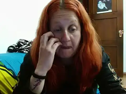 ViioletaMora online show from 09-23-25, 04:04