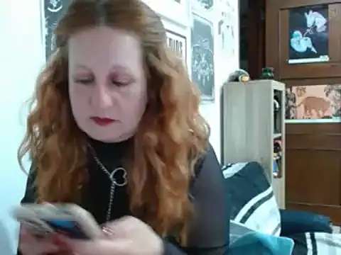Snapshot of ViioletaMora chatting on 05-31-26, 03:58 ViioletaMora online show from 05-31-26, 03:58