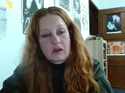 Snapshot of ViioletaMora chatting on 06-11-26, 02:11 ViioletaMora online show from 06-11-26, 02:11