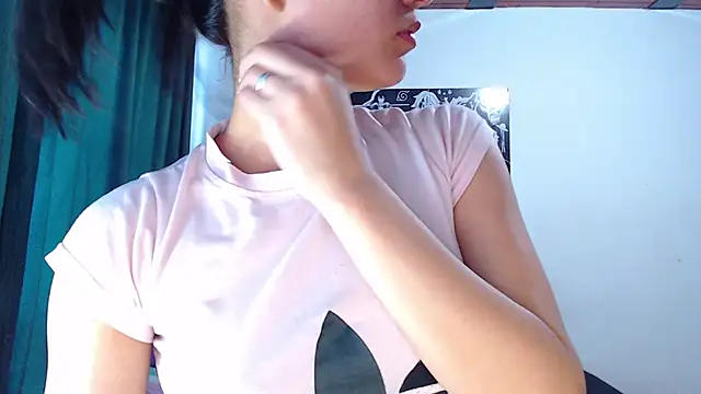 Ariel Zeo1 online show from 12-05-24, 07:06