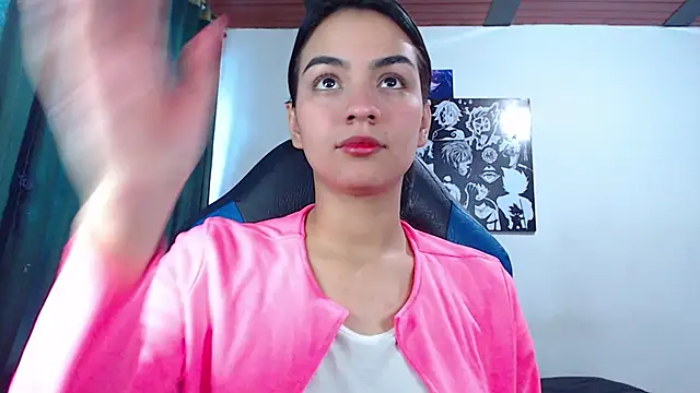 Ariel Zeo1 online show from 12-19-24, 06:45