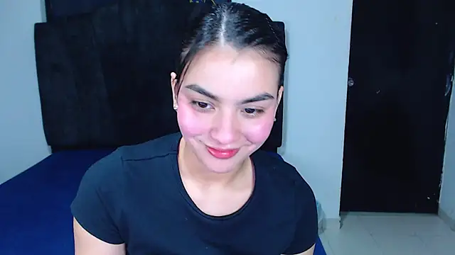 Ariel Zeo1 online show from 04-04-26, 07:44