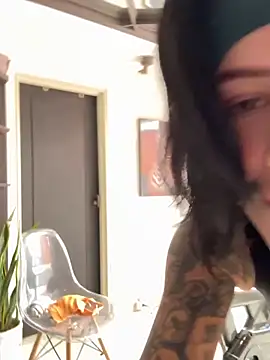 Hannah Borbon online show from 03-27-26, 05:12