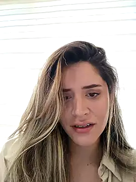 Snapshot of maliciaworld chatting on 12-04-24, 08:40 maliciaworld online show from 12-04-24, 08:40