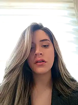 Snapshot of maliciaworld chatting on 12-11-24, 09:01 maliciaworld online show from 12-11-24, 09:01