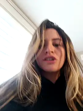 Snapshot of maliciaworld chatting on 01-19-25, 06:32 maliciaworld online show from 01-19-25, 06:32