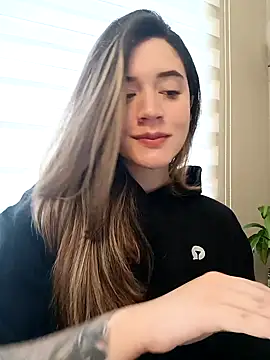 Snapshot of maliciaworld chatting on 02-02-25, 05:04 maliciaworld online show from 02-02-25, 05:04