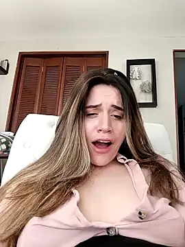 Snapshot of maliciaworld chatting on 02-06-25, 08:13 maliciaworld online show from 02-06-25, 08:13