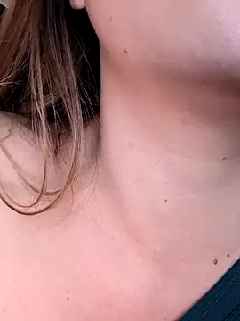 Snapshot of maliciaworld chatting on 09-10-25, 07:58 maliciaworld online show from 09-10-25, 07:58