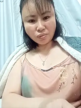 xiaoxuer online show from 05-04-26, 03:13