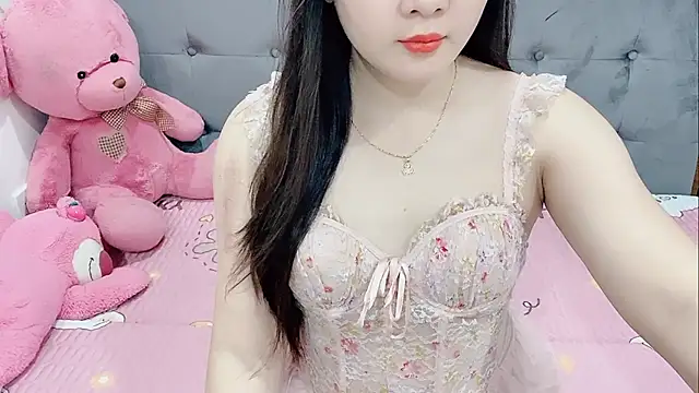 Snapshot of Funikio chatting on 10-26-25, 01:22 Funikio online show from 10-26-25, 01:22