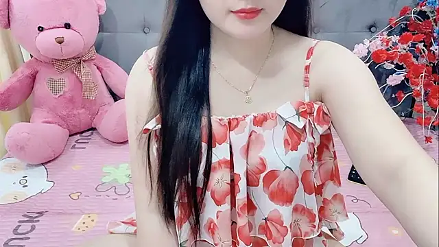 Snapshot of Funikio chatting on 11-06-25, 01:39 Funikio online show from 11-06-25, 01:39