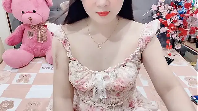 Snapshot of Funikio chatting on 12-03-25, 01:13 Funikio online show from 12-03-25, 01:13