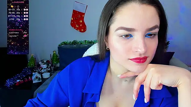 Snapshot of Camilla__one__ chatting on 01-09-25, 01:29 Camilla  one   online show from 01-09-25, 01:29
