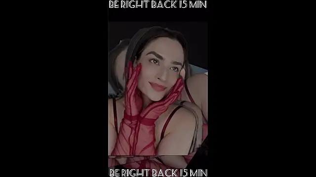 Snapshot of Camilla__one__ chatting on 10-22-25, 01:28 Camilla  one   online show from 10-22-25, 01:28